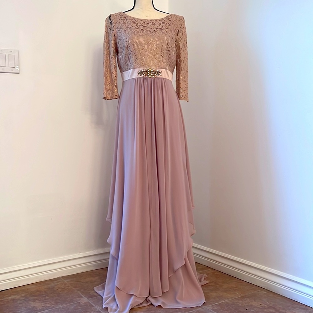 Eliza J Chiffon Gown, Size 8